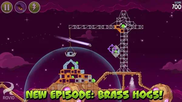 Интерфейс Angry Birds Space во время прохождения