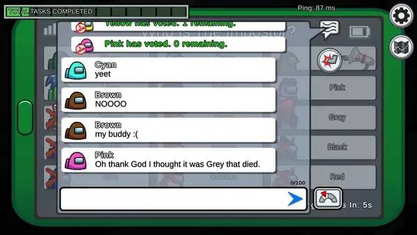 Кадр с взаимодействием персонажа и объекта в Among Us