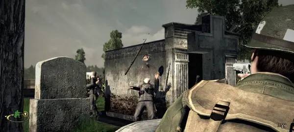 Кадр с взаимодействием персонажа и объекта в Brothers in Arms  Hell's Highway