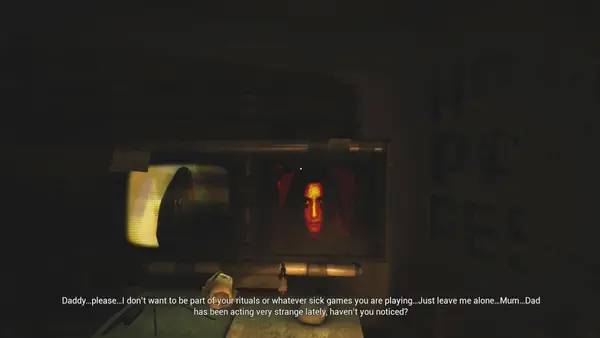 Кадр с взаимодействием персонажа и объекта в Cursed Feed