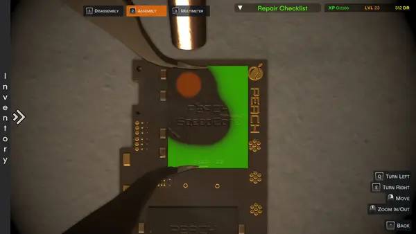 Кадр с взаимодействием персонажа и объекта в Device Doctor Simulator 2024