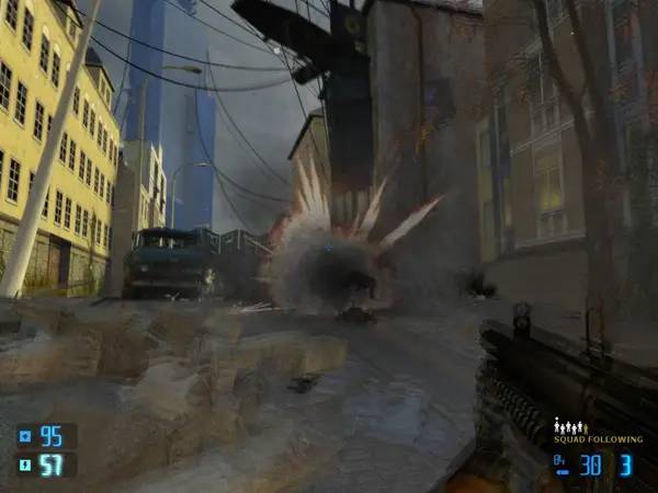 Кадр с взаимодействием персонажа и объекта в Half-Life 2 - SMOD