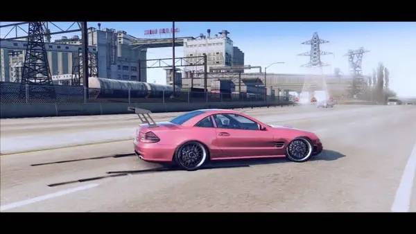 Кадр с взаимодействием персонажа и объекта в Need for Speed  Undercover Remastered