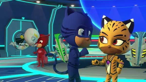 Кадр с взаимодействием персонажа и объекта в PJ Masks Power Heroes  Mighty Alliance