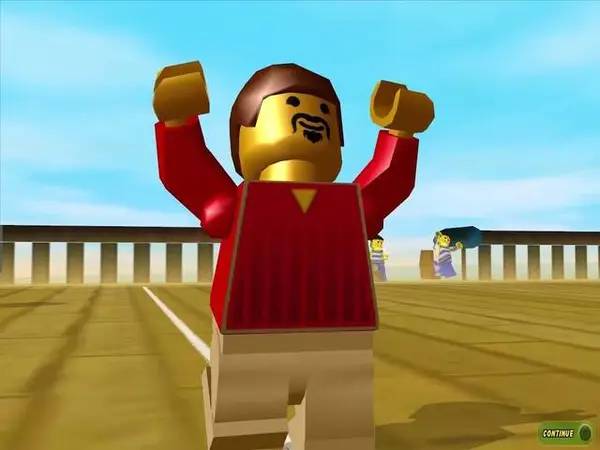 Момент активного игрового действия LEGO Soccer Mania