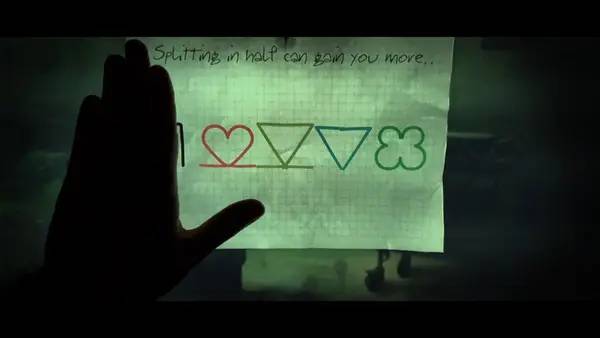 Момент активного игрового действия Play With Me Escape room