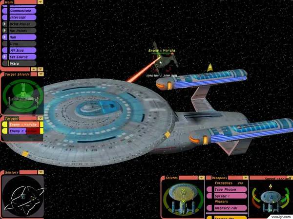 Момент активного игрового действия Star Trek Bridge Commander