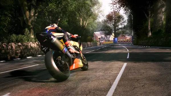 Момент активного игрового действия TT Isle Of Man Ride on the Edge 3