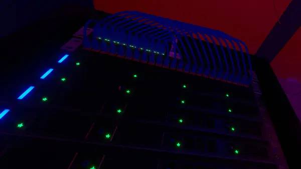 Момент активного игрового действия Web Host Simulator