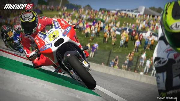 Отображение результата после выполнения миссии в MotoGP 15