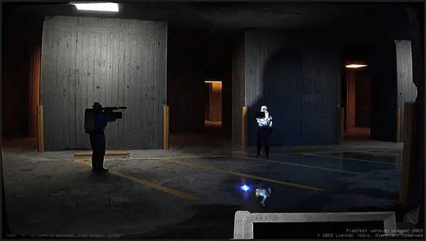 Персонаж Backrooms Rec. в процессе выполнения задания