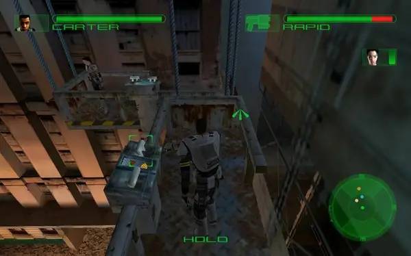 Персонаж Project Eden в процессе выполнения задания