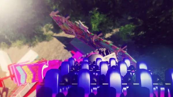 Пример визуального стиля и графики игры Virtual Rides 3 - Funfair Simulator