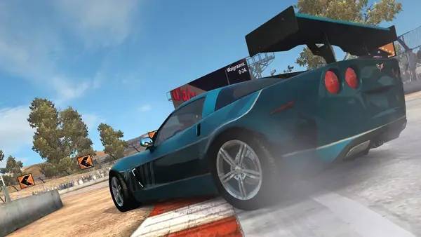Процесс взаимодействия с другими участниками Project Torque - Free 2 Play MMO Racing Game