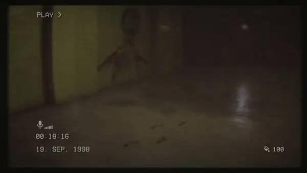 Процесс взаимодействия с другими участниками The Backrooms 1998 - Found Footage Survival Horror Game